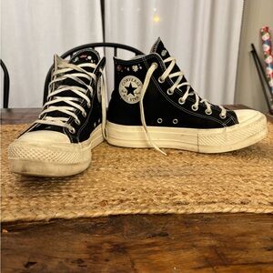 Converse‎ CTAS Lift  Hi Platform Embroidered Floral Women's Sz 9